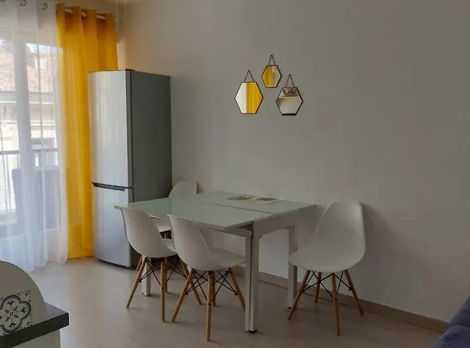 Cozy Lemon Apartmán Menton